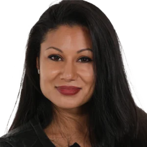 Before and after example of professional background removal service for product images